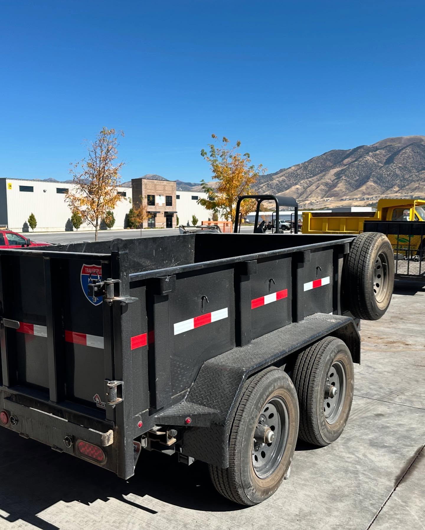 Dump Trailer